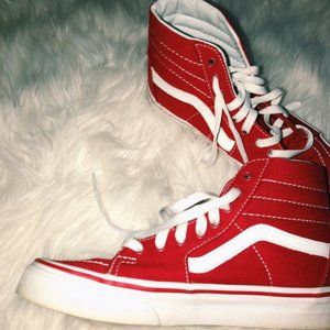 HIGHTOP RED VANS